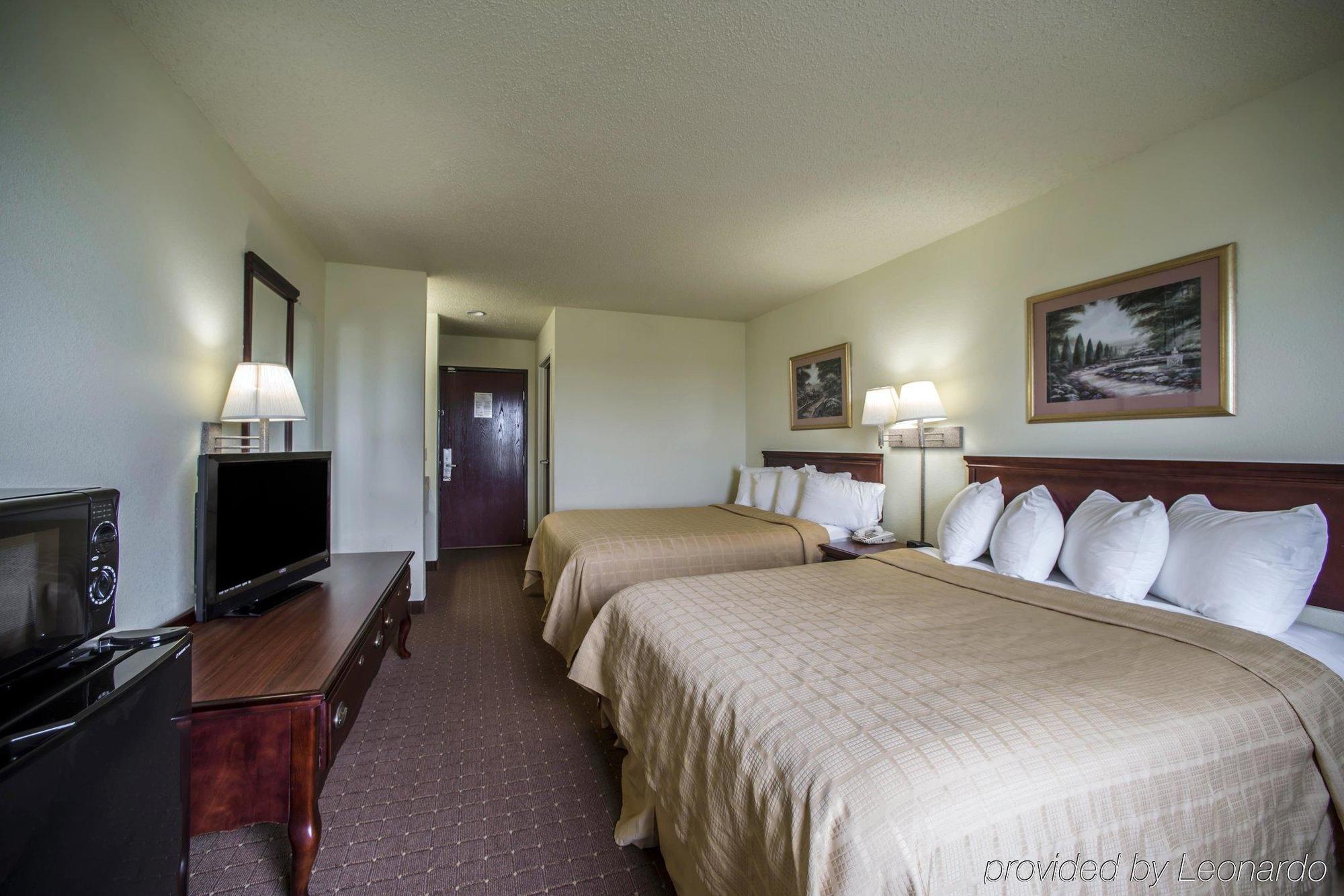 Super 8 By Wyndham Harrisburg Hotel Екстериор снимка