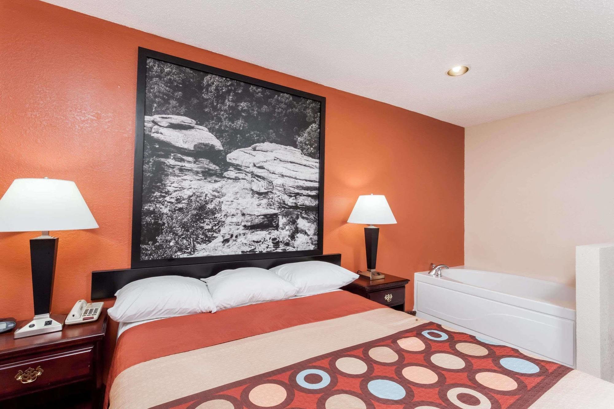 Super 8 By Wyndham Harrisburg Hotel Екстериор снимка